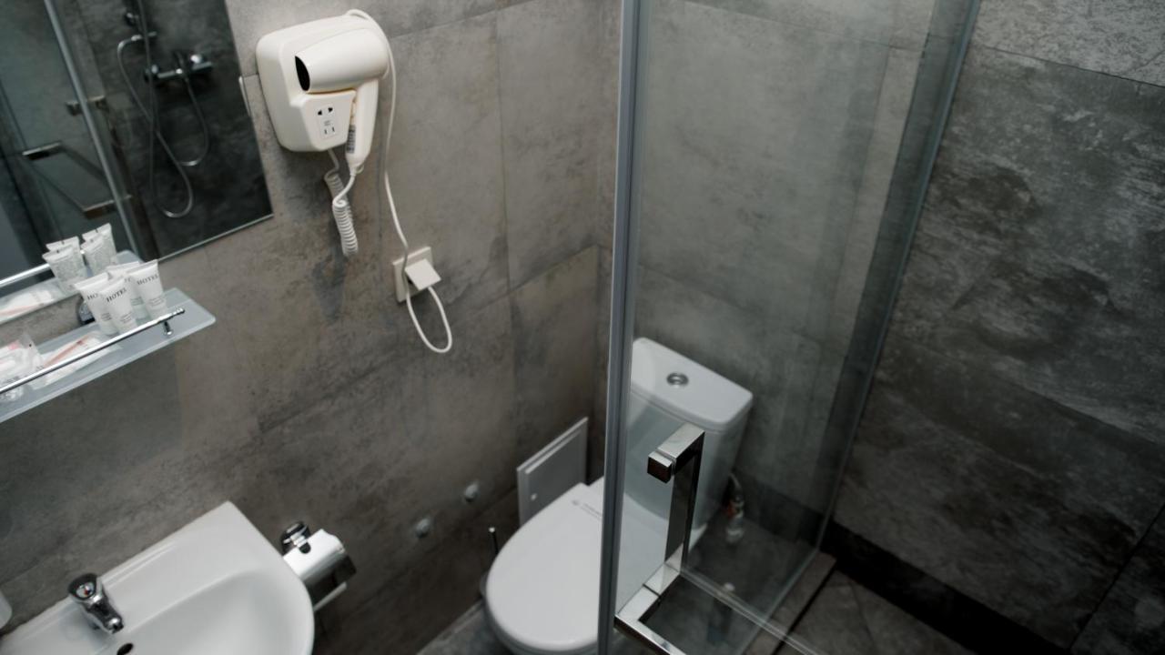 Zodiac Hotel Atirau Kültér fotó