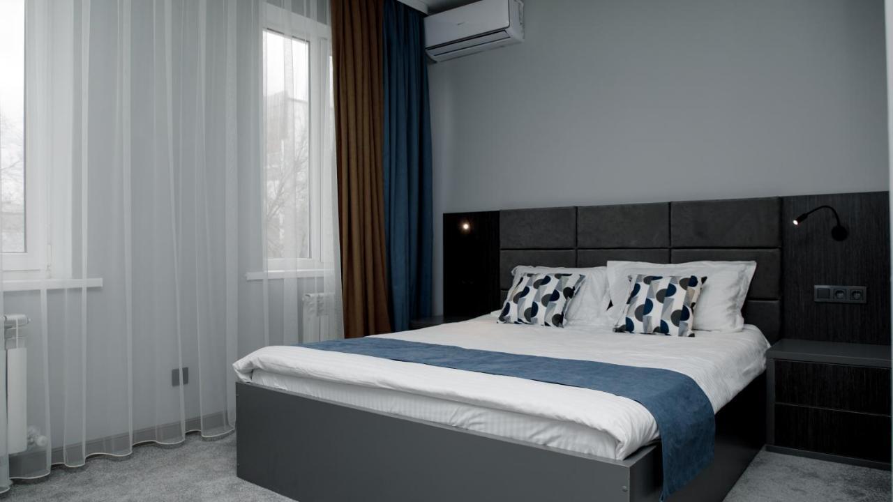 Zodiac Hotel Atirau Kültér fotó