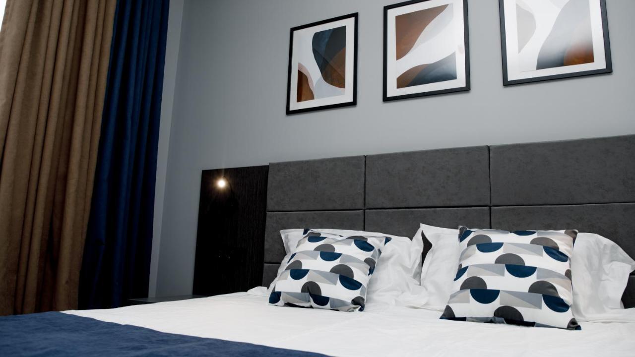 Zodiac Hotel Atirau Kültér fotó