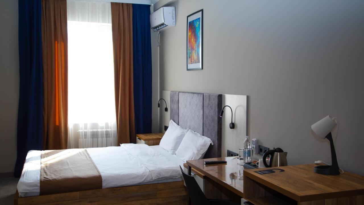 Zodiac Hotel Atirau Kültér fotó