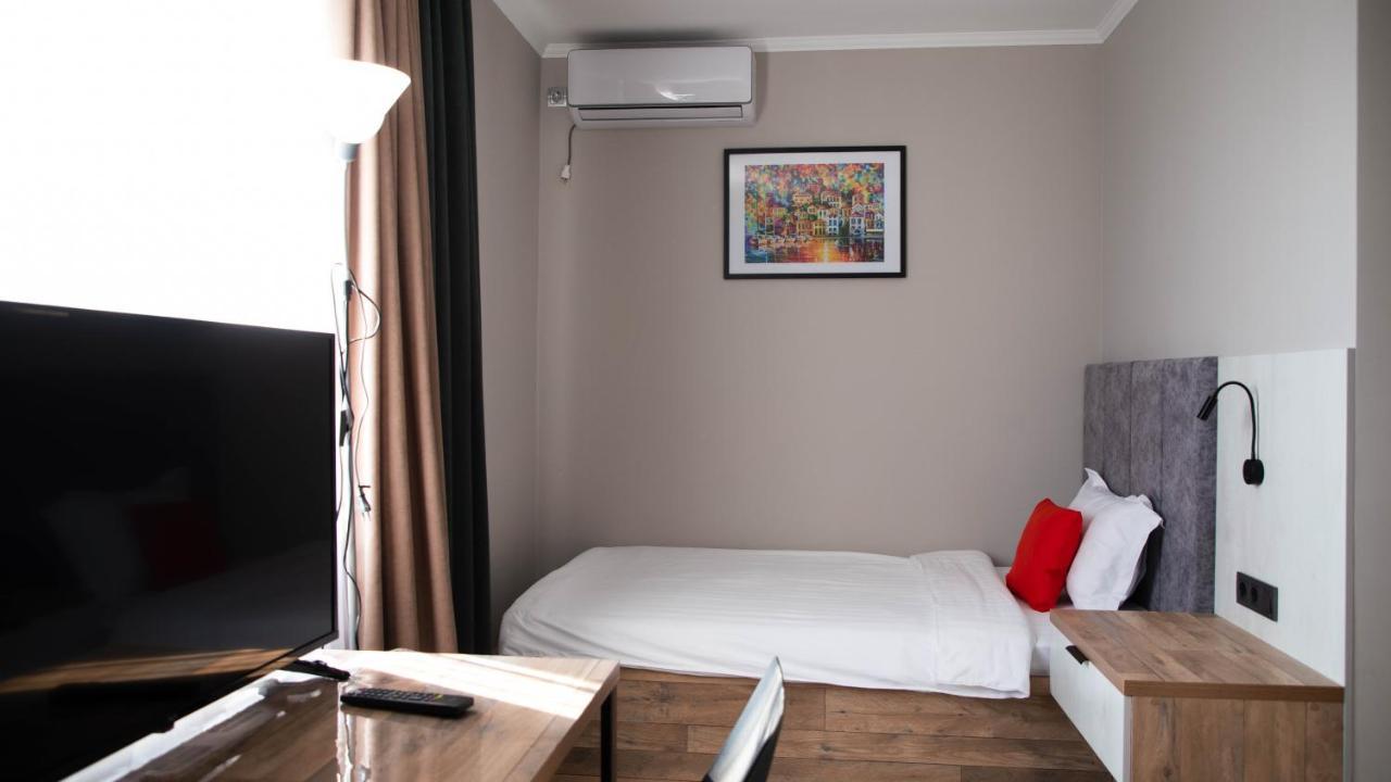 Zodiac Hotel Atirau Kültér fotó