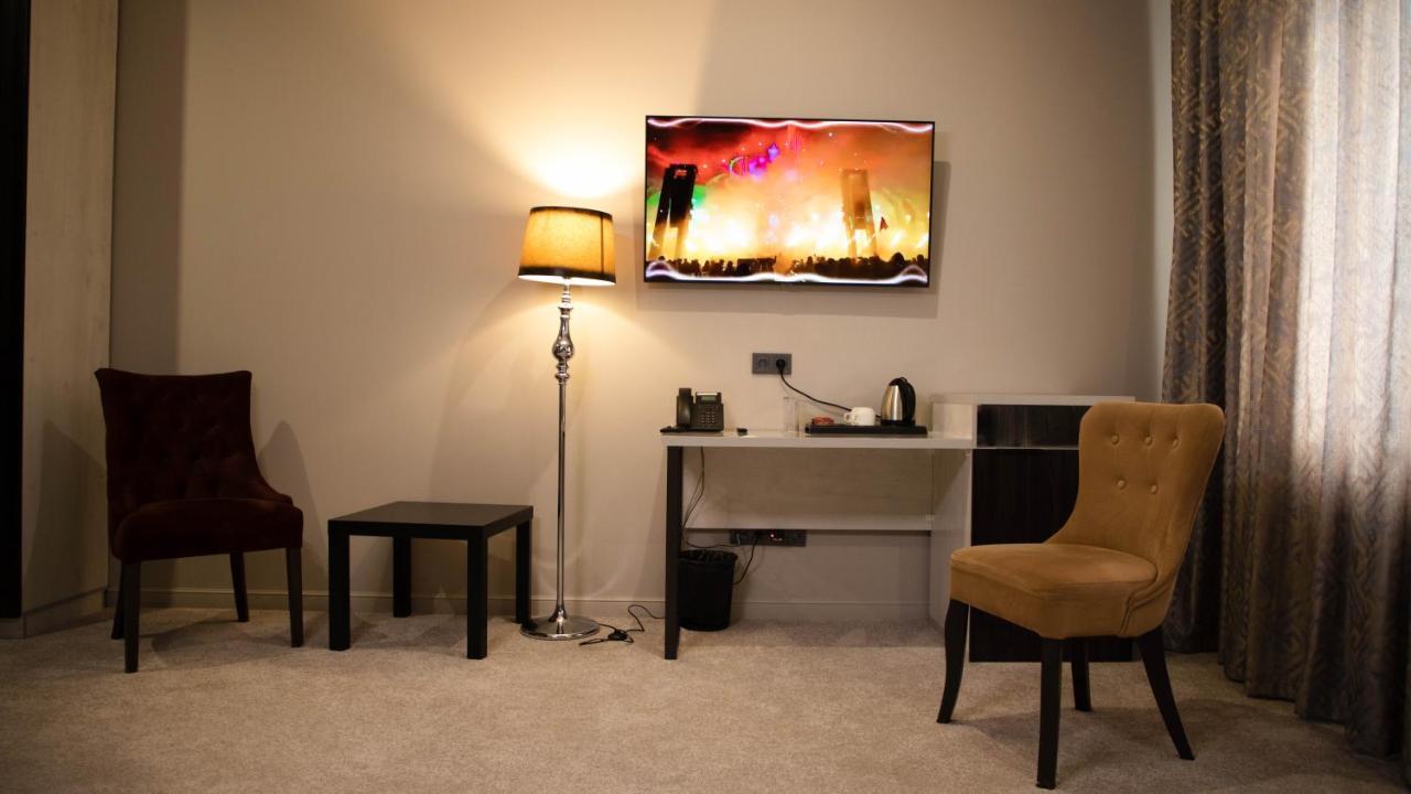 Zodiac Hotel Atirau Kültér fotó
