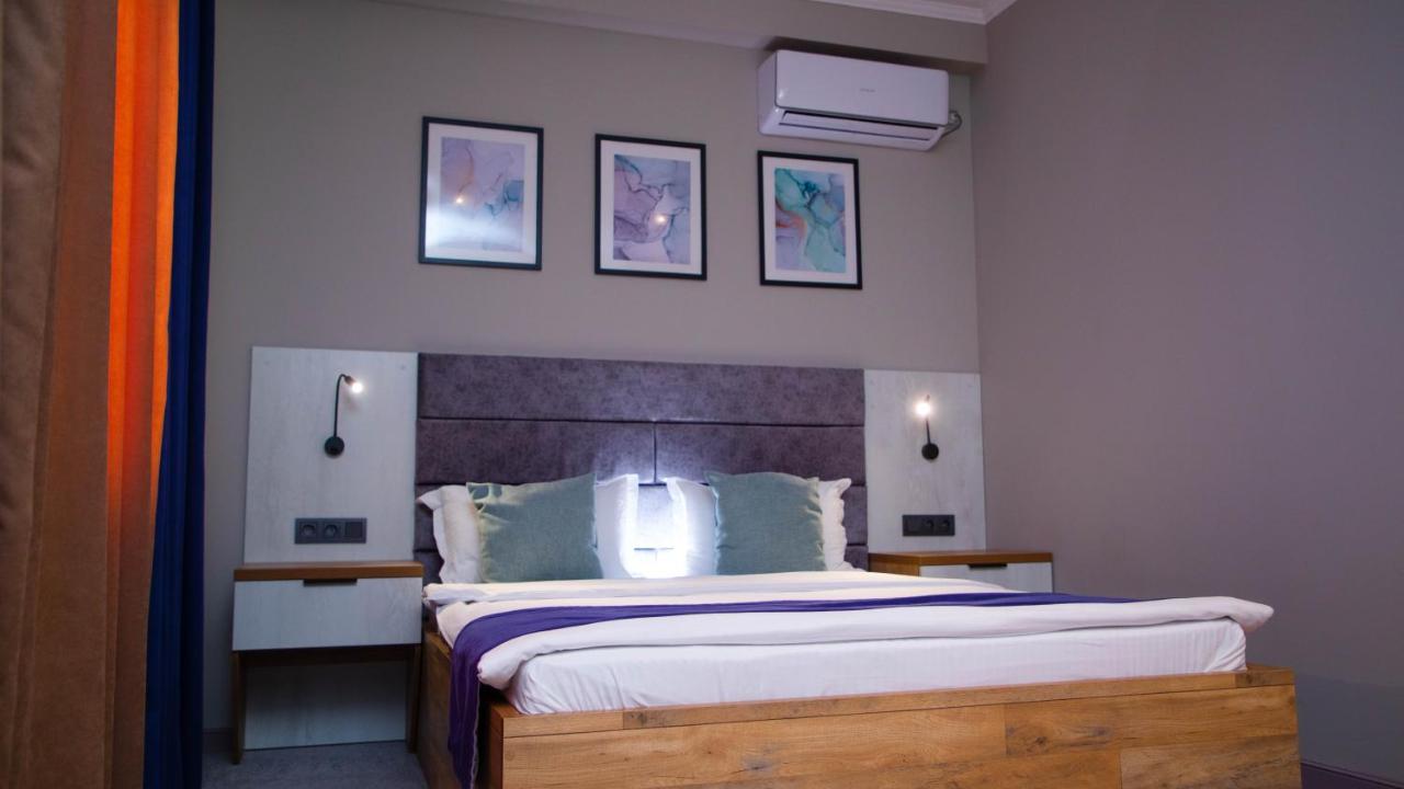 Zodiac Hotel Atirau Kültér fotó