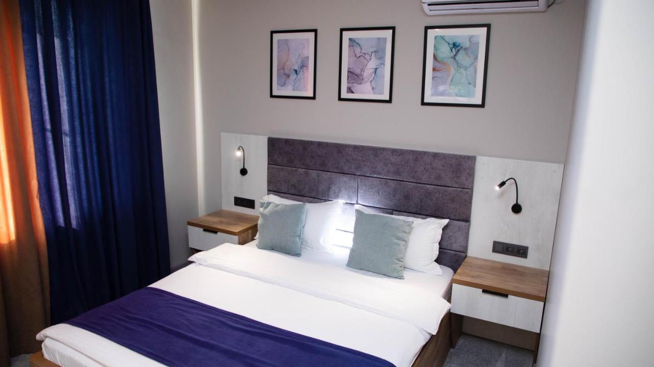 Zodiac Hotel Atirau Kültér fotó